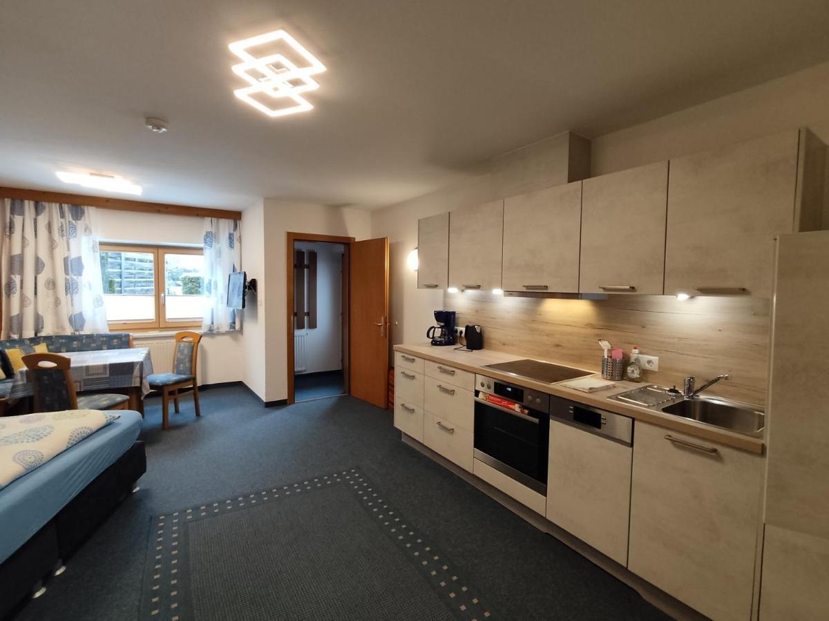 Appartements Pfausler Oetz Eksteriør billede