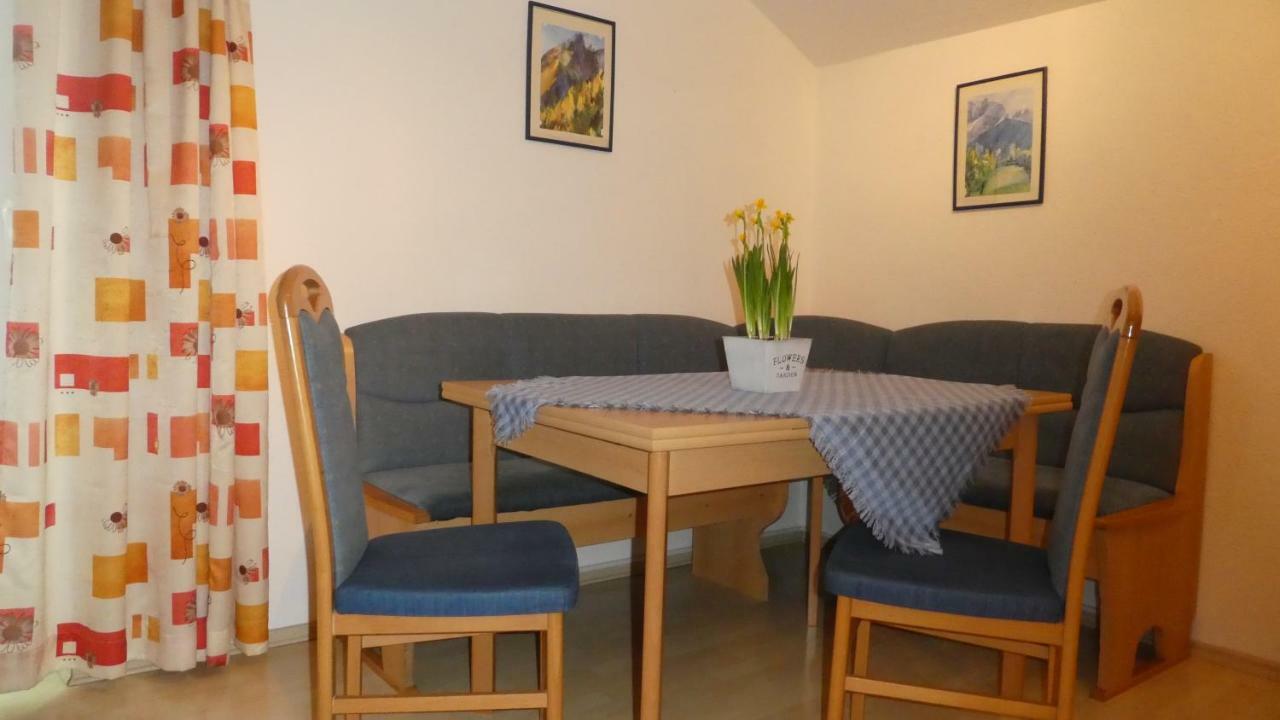 Appartements Pfausler Oetz Eksteriør billede